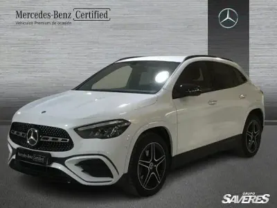 Usado Mercedes GLA250 218 CV (160 kW) 2025 Blanco polar SUV