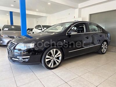 Negro Usado 2007 VW Passat Individual Berlina | 7999 € (Un poco caro)