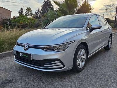 Usado VW Golf VIII Life 116 CV (85 kW) 2023 Gris Utilitario