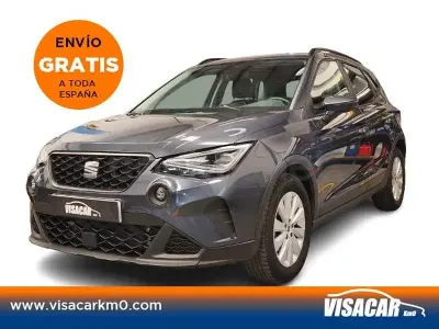 Usado Seat Arona Style 115 CV (84 kW) 2025 Gris / plata SUV