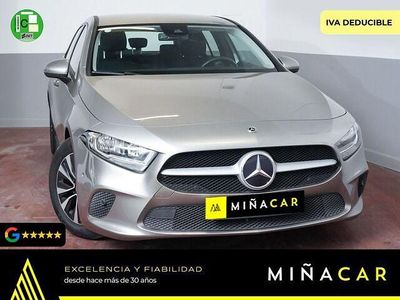 Usado Mercedes A180 116 CV (85 kW) 2021 Gris Utilitario