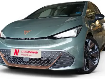 Usado Cupra Born VZ 239 kW (326 CV) 2024 Verde Utilitario