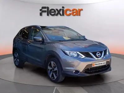 Usado Nissan Qashqai Acenta 110 CV (80 kW) 2016 Gris SUV