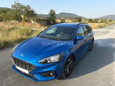 Usado Ford Focus ST-Line 150 CV (110 kW) 2019 Azul Familiar