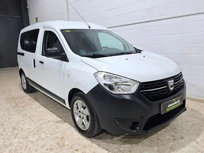 Usado Dacia Dokker Essentiel 95 HP (69 kW) 2020 Branco Monovolume