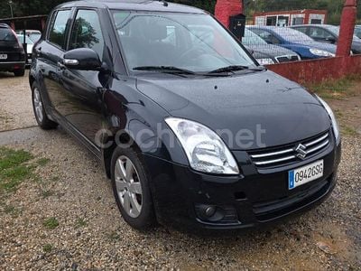 Usado Suzuki Swift GLX 92 CV (67 kW) 2010 Negro Berlina
