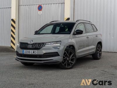 Usado Skoda Karoq SportLine 150 CV (110 kW) 2022 Gris / plata SUV