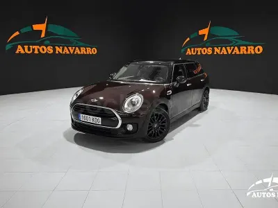 Usado Mini Cooper Clubman 136 CV (100 kW) 2017 Marrón Familiar