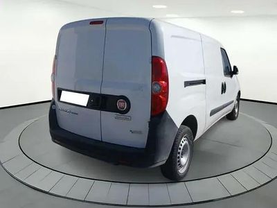 Usado Fiat Doblò 120 HP (88 kW) 2021 Branco Monovolume