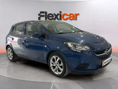 Usado Opel Corsa Selective 90 CV (66 kW) 2017 Azul Utilitario