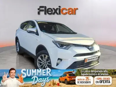 Usado Toyota RAV4 Hybrid Advance 197 CV (144 kW) 2018 Blanco SUV