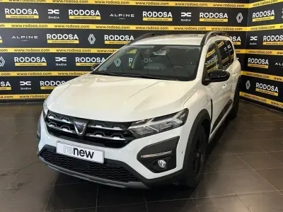Usado Dacia Jogger Extreme 100 CV (73 kW) 2022 Blanco Monovolumen