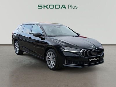 Negro Usado 2024 Skoda Superb Selection Familiar | 36.390 € (Un poco caro)
