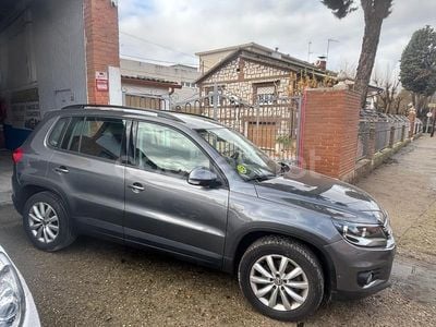 Gris / plata Usado 2013 VW Tiguan SUV | 12.000 € (Precio justo)