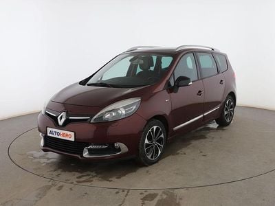Usado Renault Grand Scénic III Bose Edition 132 CV (97 kW) 2015 Rojo Monovolumen