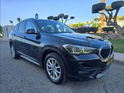 Usado BMW X1 Comfort Edition 150 CV (110 kW) 2021 Negro SUV