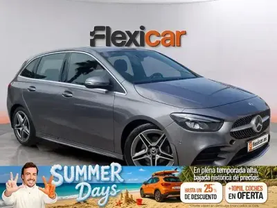 Usado Mercedes B180 116 CV (85 kW) 2022 Gris Utilitario