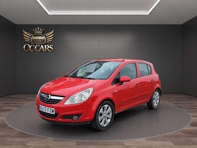Usado Opel Corsa Essentia 75 CV (55 kW) 2008 Rojo Utilitario