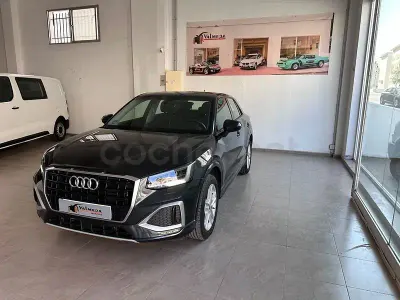 Usado Audi Q2 Advanced Plus 110 CV (80 kW) 2022 Gris / plata SUV