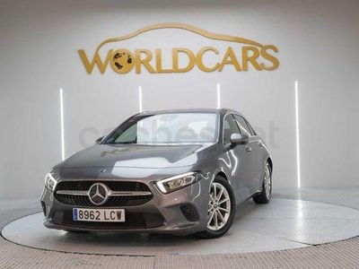 Usado Mercedes A180 116 CV (85 kW) 2019 Gris / plata Berlina
