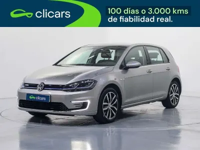 Usado VW e-Golf 100 kW (136 CV) 2020 Plateado Utilitario