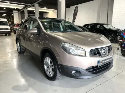 Usado Nissan Qashqai Acenta 106 CV (77 kW) 2010 Beige SUV