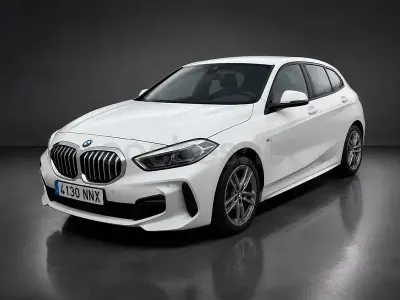Usado BMW 118 M Sport 136 CV (100 kW) 2020 Blanco Berlina