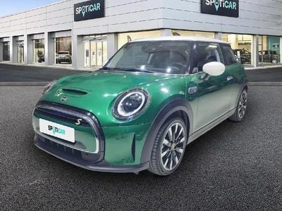 Begagnad Mini Cooper SE 135 kW (184 HK) 2023 Grön Halvkombi