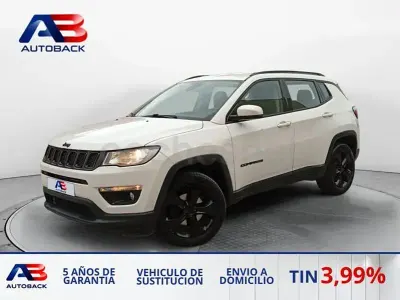 Usado Jeep Compass Night Eagle 140 CV (102 kW) 2020 Blanco SUV