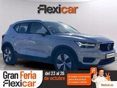 Blanco Usado 2021 Volvo XC40 Momentum SUV | 21.990 € (Un poco caro)