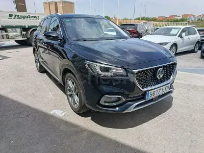 Usado MG EHS Comfort 258 CV (189 kW) 2022 Negro SUV