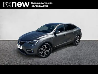 Usado Renault Arkana Techno 94 CV (69 kW) 2023 Gris SUV