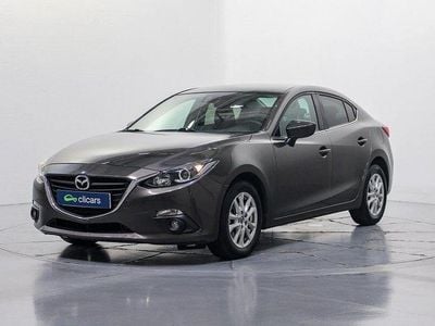 Usado Mazda 3 Luxury 150 CV (110 kW) 2016 Gris / plata Berlina