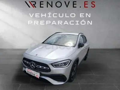 Usado Mercedes GLA200 150 CV (110 kW) 2021 Gris / plata SUV