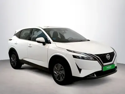 Usado Nissan Qashqai Acenta 141 HP (103 kW) 2021 Branco SUV