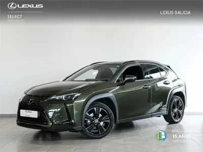 Usado Lexus UX 184 CV (135 kW) 2022 Verde SUV