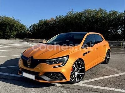 Usado Renault Mégane IV Trophy 300 CV (220 kW) 2021 Naranja Berlina