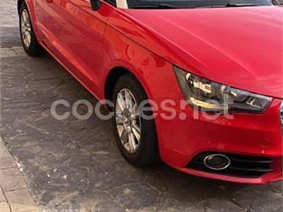 Usado Audi A1 Ambition 90 CV (66 kW) 2012 Rojo Utilitario