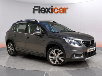 Usado Peugeot 2008 Allure 110 CV (80 kW) 2018 Marrón SUV