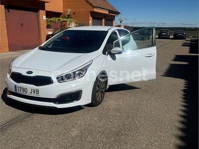 Usado Kia Ceed GT 90 CV (66 kW) 2016 Blanco Berlina