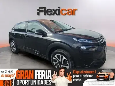 Käytetty Citroën C4 Cactus 102 HP (75 kW) 2020 Musta Viistoperä