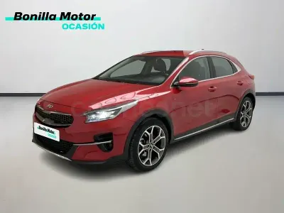 Usado Kia XCeed 136 CV (100 kW) 2021 Rojo SUV