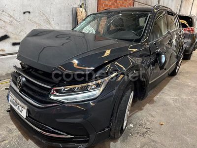 Usado VW Tiguan Life 131 CV (96 kW) 2022 Gris / plata SUV