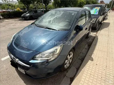Usado Opel Corsa Selective 95 CV (69 kW) 2015 Azul Utilitario