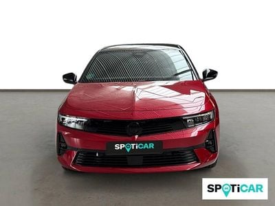 Usado Opel Astra 136 CV (100 kW) 2025 Rojo Berlina