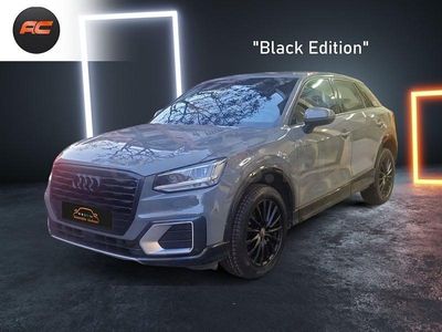 Usado Audi Q2 Black Edition 116 CV (85 kW) 2020 Gris / plata SUV