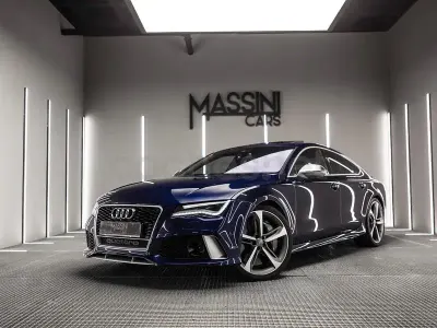 Usado Audi A7 Sportback 560 CV (411 kW) 2015 Azul Utilitario