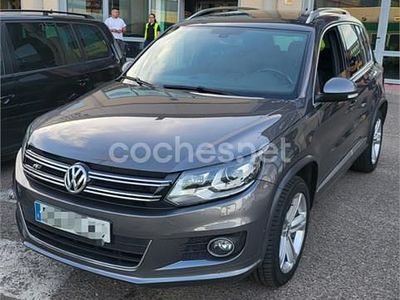 Usado VW Tiguan Business 140 CV (102 kW) 2015 Gris / plata SUV