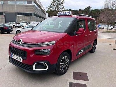 Usado Citroën Berlingo Feel 102 CV (75 kW) 2019 Rojo Monovolumen