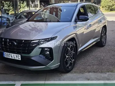 Usado Hyundai Tucson Style 230 CV (169 kW) 2022 Gris / plata SUV